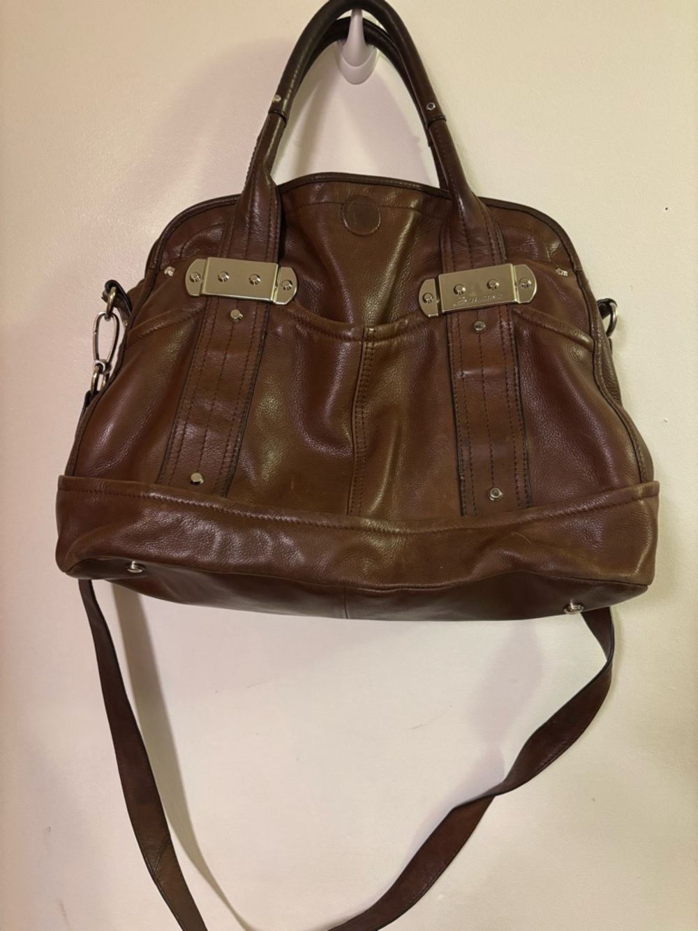 B. Makowsky Brown Leather Shoulder Bag - Picture 3 of 9